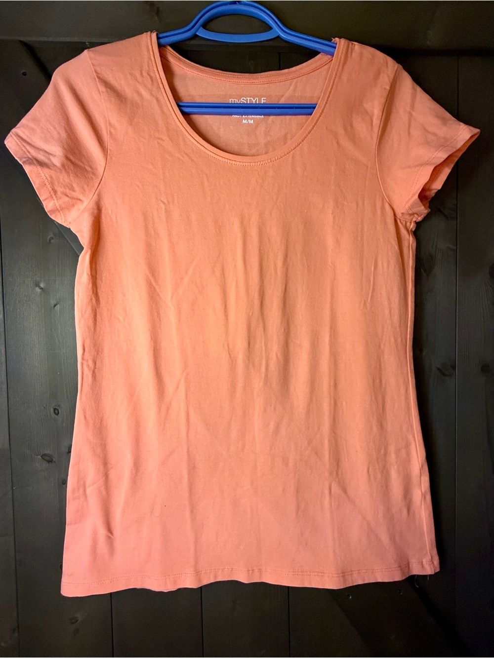 mySTYLE Scoop Neck Short Sleeve Tee in Coral